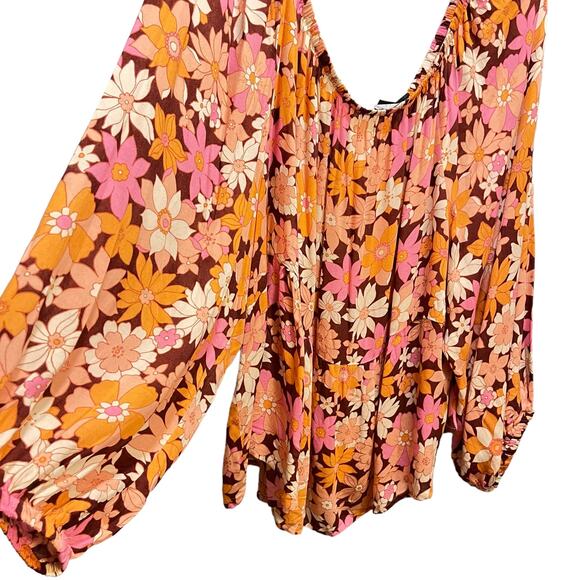 Sanctuary Seashore Floral Off The Shoulder Blouse - Picture 5 of 8
